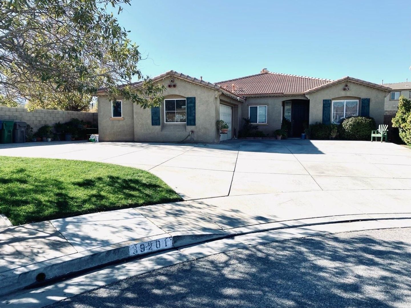 39201 Jacob Dr - Palmdale - California - 4 bed, 3 bath rental property