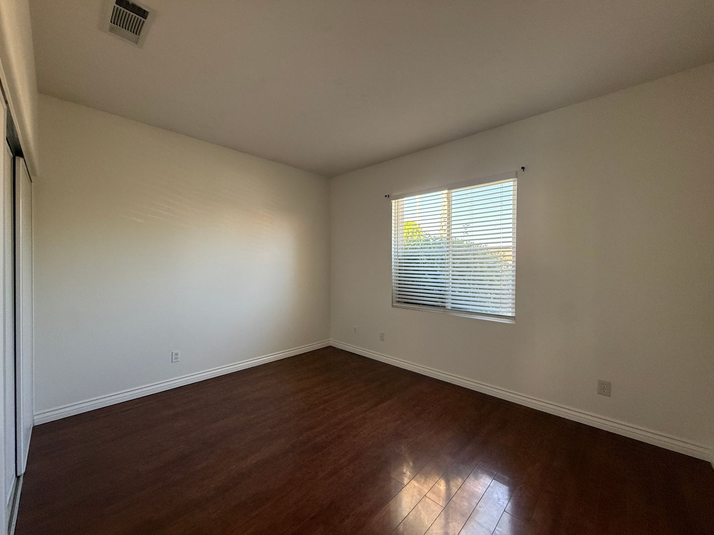 39201 Jacob Dr - Palmdale - California - 4 bed, 3 bath rental property