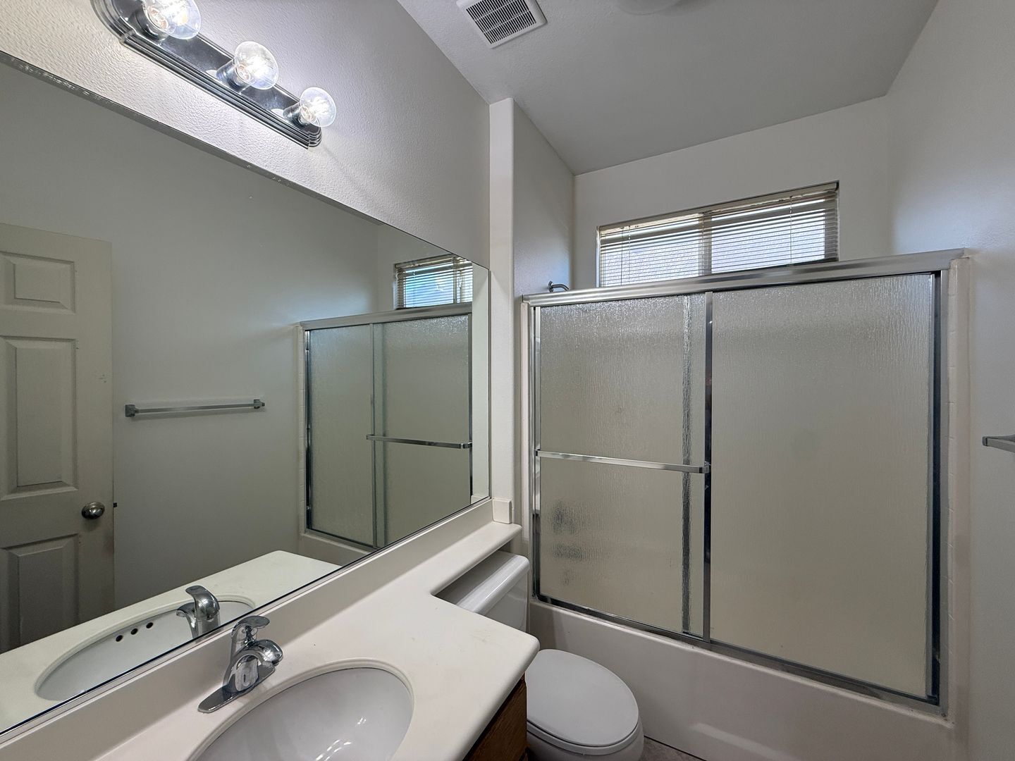 39201 Jacob Dr - Palmdale - California - 4 bed, 3 bath rental property
