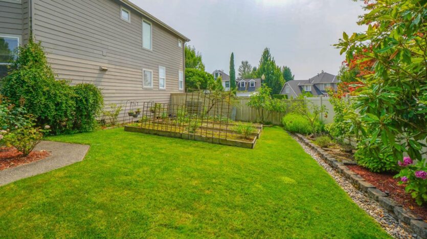 4013 NW 14th Ave - Camas - Washington - 4 bed, 3 bath rental property