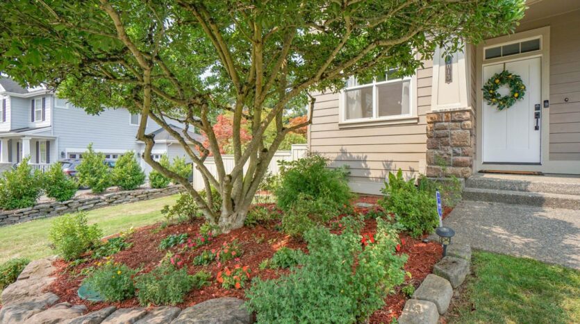 4013 NW 14th Ave - Camas - Washington - 4 bed, 3 bath rental property