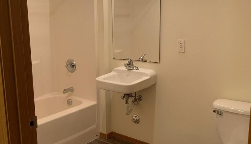 4018 Northwest Avenue - Bellingham - Washington - 1 bed, 1 bath rental property