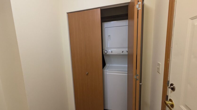 4018 Northwest Avenue - Bellingham - Washington - 1 bed, 1 bath rental property