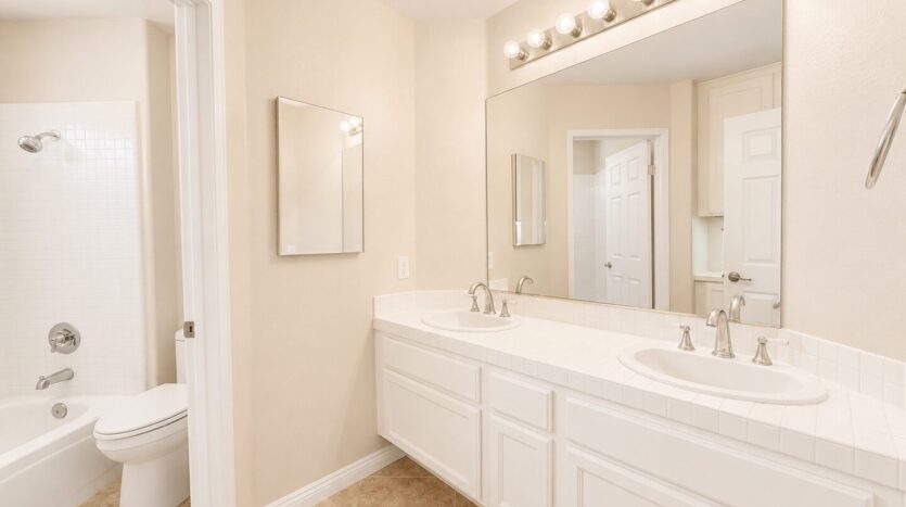 41371 Rue Jadot - Temecula - California - 4 bed, 3 bath rental property