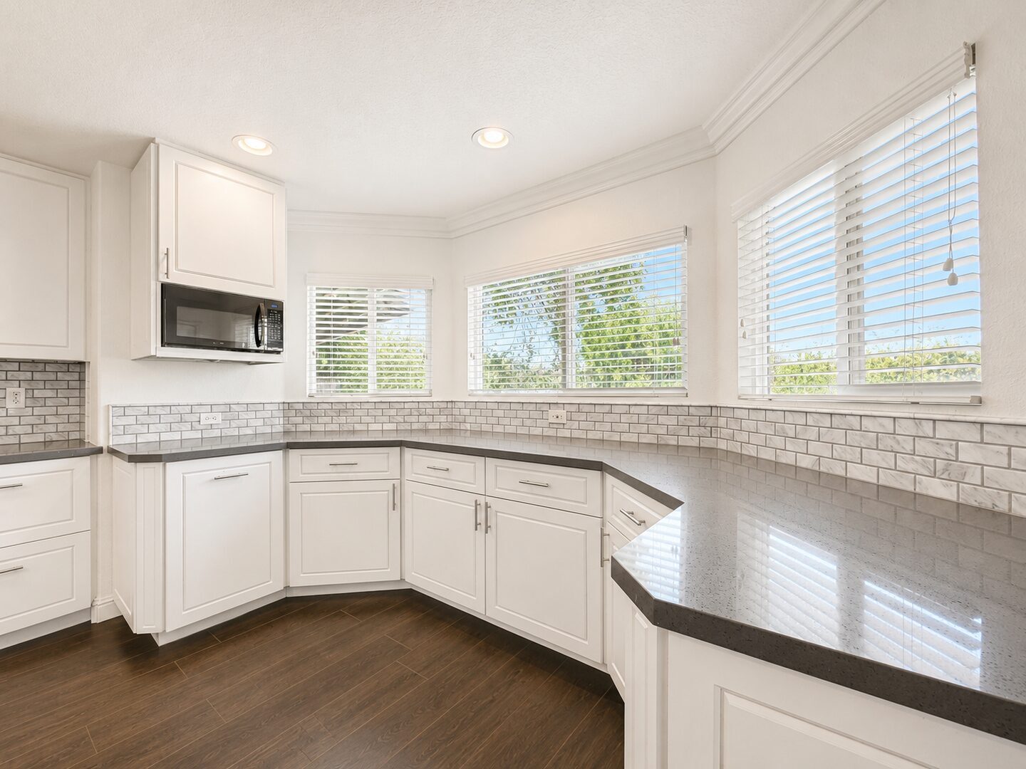 41371 Rue Jadot - Temecula - California - 4 bed, 3 bath rental property