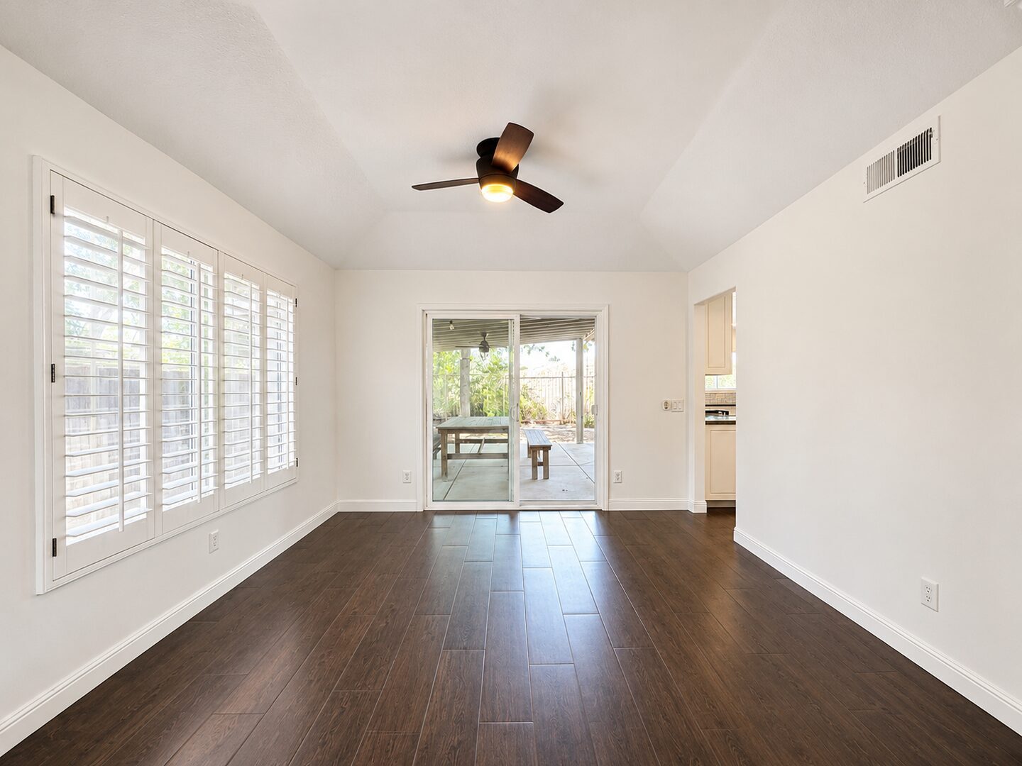 41371 Rue Jadot - Temecula - California - 4 bed, 3 bath rental property