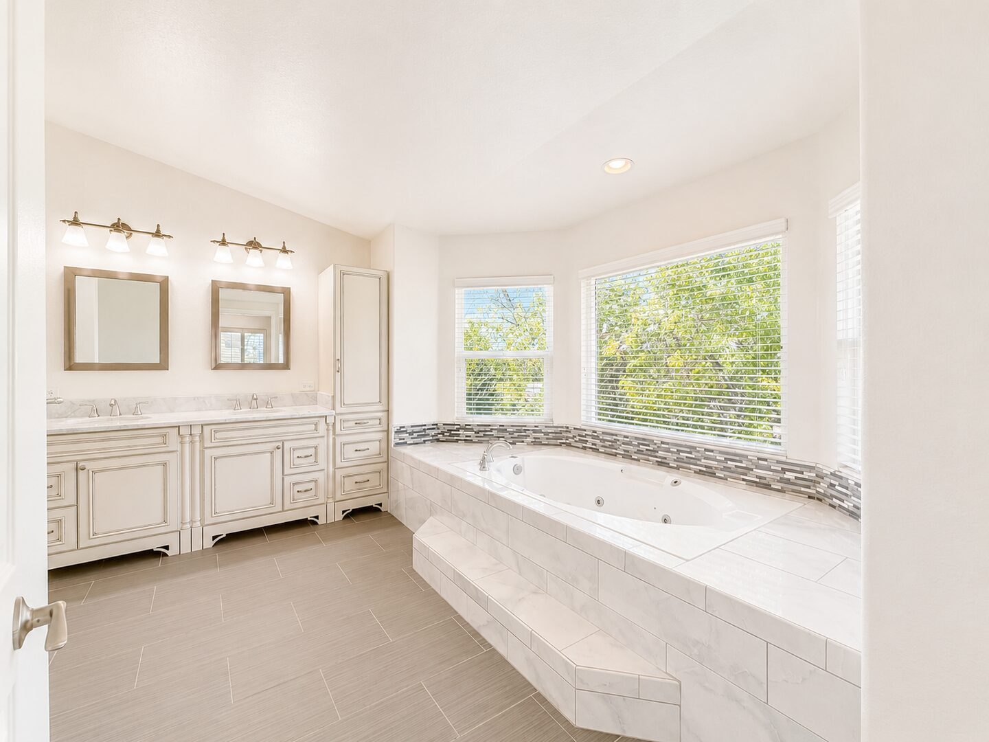 41371 Rue Jadot - Temecula - California - 4 bed, 3 bath rental property