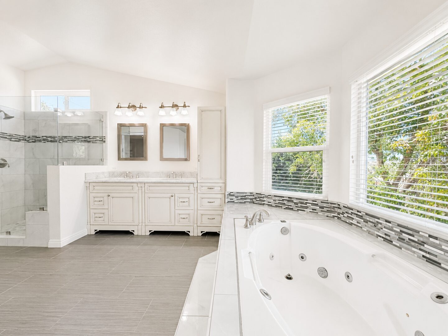 41371 Rue Jadot - Temecula - California - 4 bed, 3 bath rental property