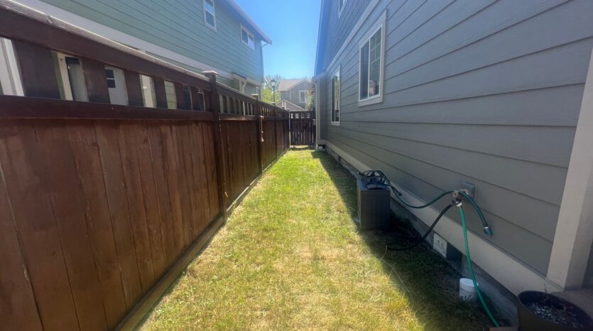 4320 Sumac Lane - Bellingham - Washington - 3 bed, 2.5 bath rental property