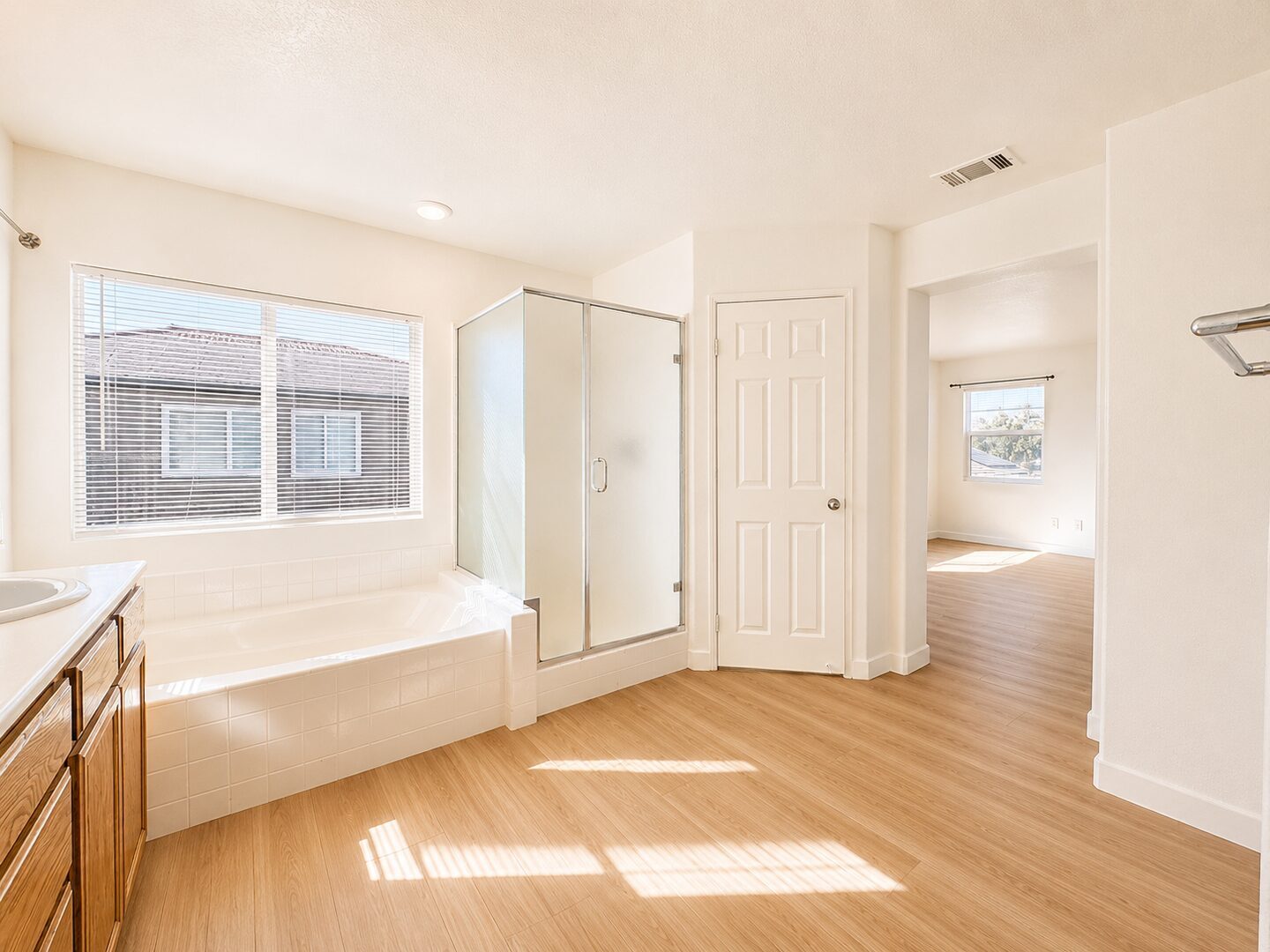 4420 Cloudywing Rd - Hemet - California - 5 bed, 3 bath rental property