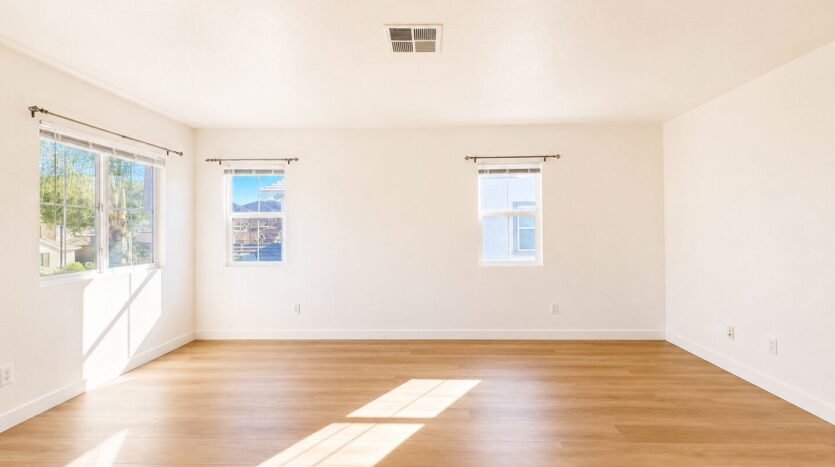 4420 Cloudywing Rd - Hemet - California - 5 bed, 3 bath rental property