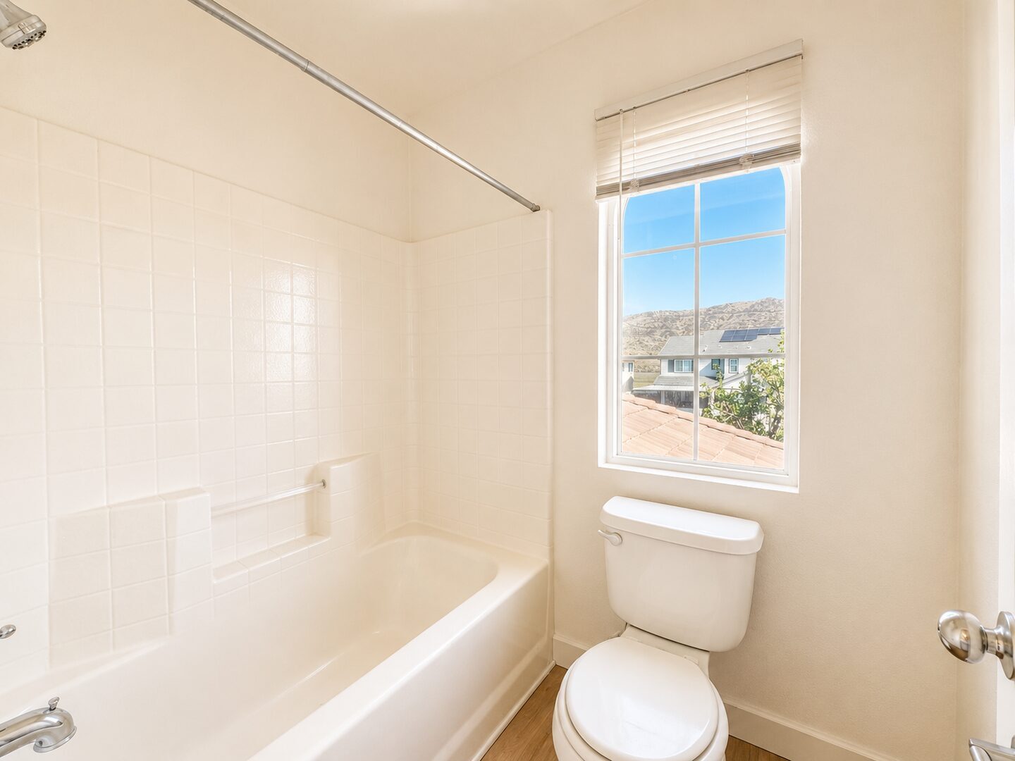 4420 Cloudywing Rd - Hemet - California - 5 bed, 3 bath rental property