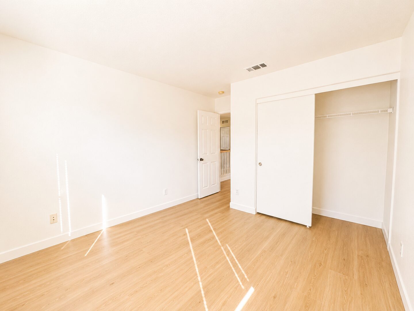 4420 Cloudywing Rd - Hemet - California - 5 bed, 3 bath rental property