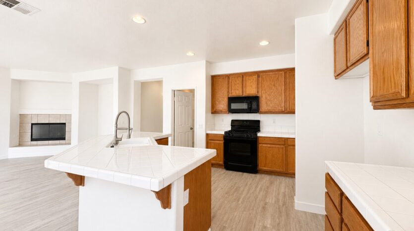 4420 Cloudywing Rd - Hemet - California - 5 bed, 3 bath rental property