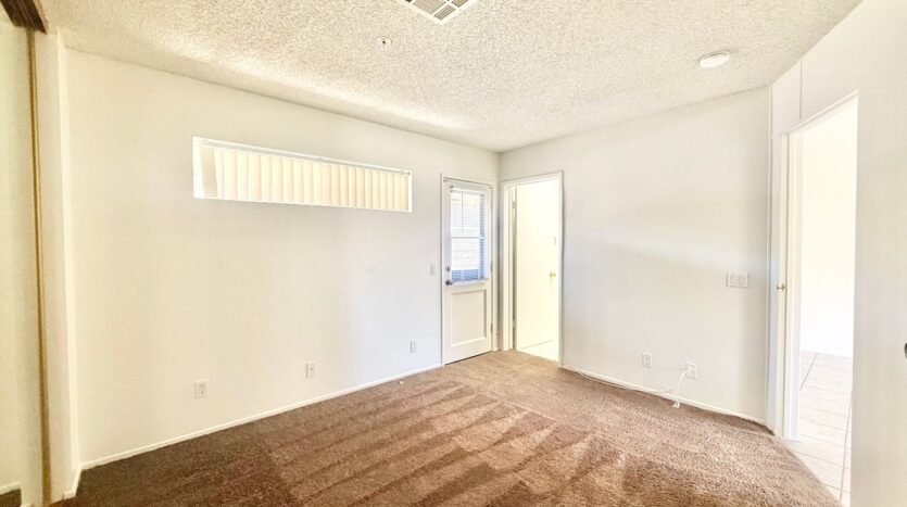 44620 San Rafael Avenue - Unit 06 - Palm Desert - California - 1 bed, 1 bath rental property