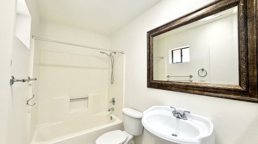 44620 San Rafael Avenue - Unit 06 - Palm Desert - California - 1 bed, 1 bath rental property