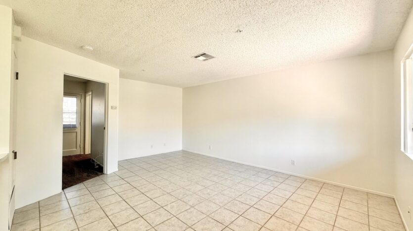 44620 San Rafael Avenue - Unit 06 - Palm Desert - California - 1 bed, 1 bath rental property