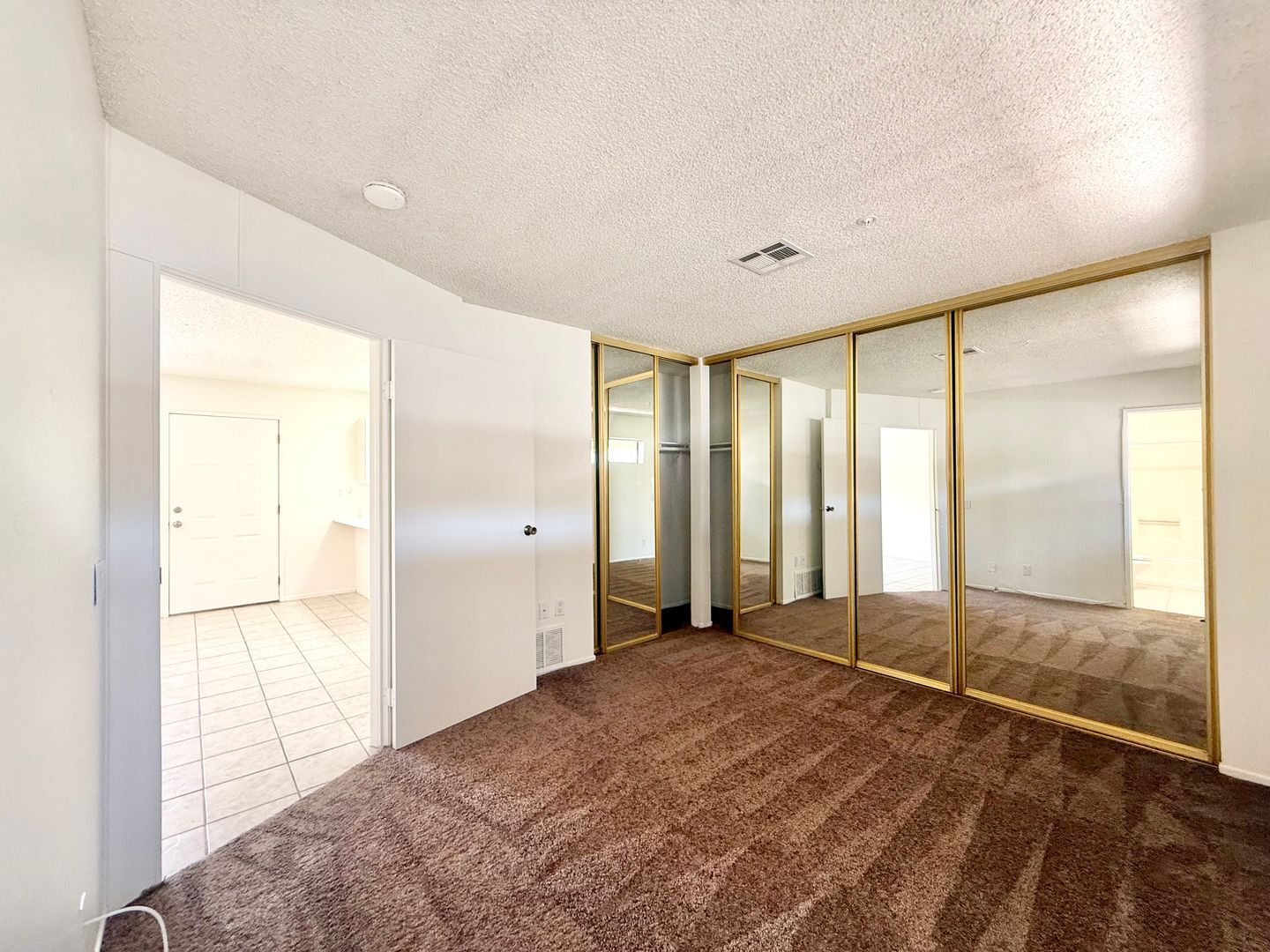 44620 San Rafael Avenue - Unit 06 - Palm Desert - California - 1 bed, 1 bath rental property