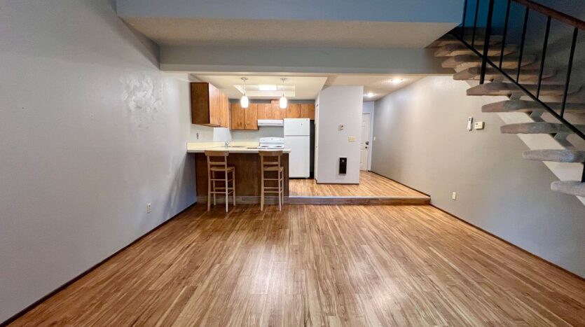 4656 SW Comus Pl - Portland - Oregon - 2 bed, 2 bath rental property