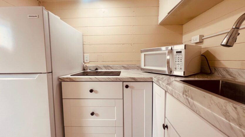 4665 Cherokee Avenue #19 - San Diego - California - 1 bath rental property