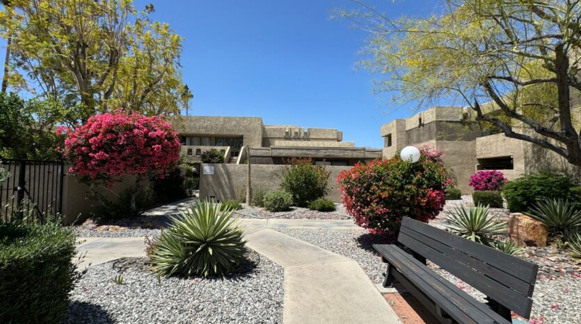 473 Bradshaw Ln  - Palm Springs - California - 2 bed, 2 bath rental property