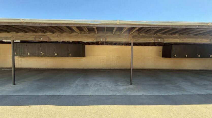 524 E. Ave Q12 - Unit 16 - Palmdale - California - 2 bed, 1 bath rental property