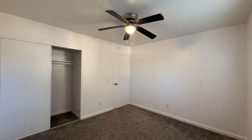 524 E. Ave Q12 - Unit 22 - Palmdale - California - 2 bed, 1 bath rental property