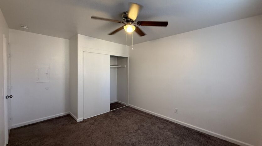 524 E. Ave Q12 - Unit 22 - Palmdale - California - 2 bed, 1 bath rental property