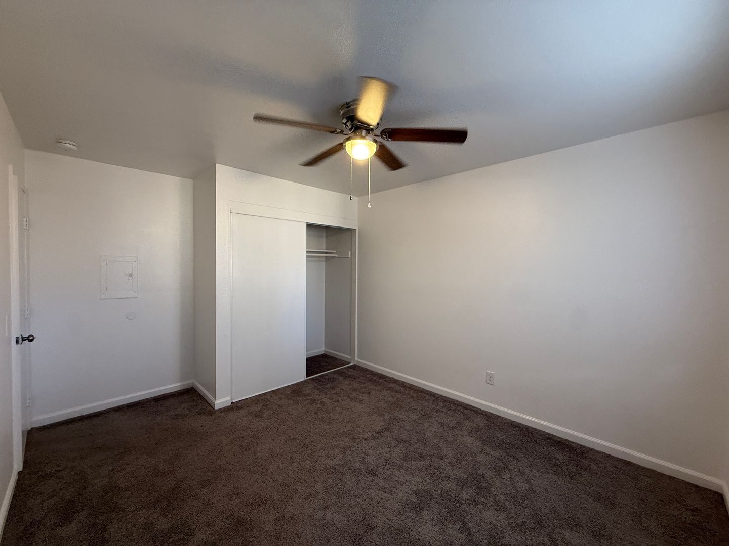 524 E. Ave Q12 - Unit 22 - Palmdale - California - 2 bed, 1 bath rental property