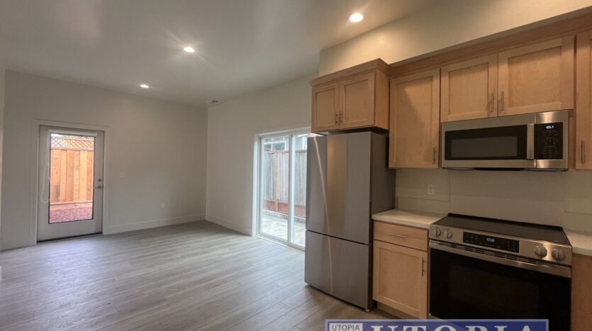 528 Dufour St Unit A - Santa Cruz - California - 2 bed, 1.5 bath rental property