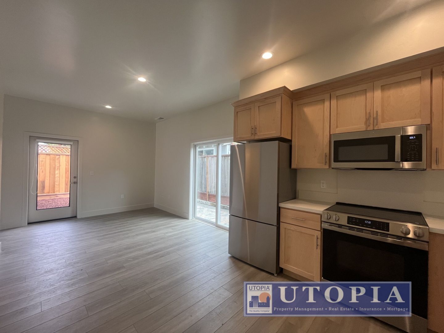 528 Dufour St Unit A - Santa Cruz - California - 2 bed, 1.5 bath rental property
