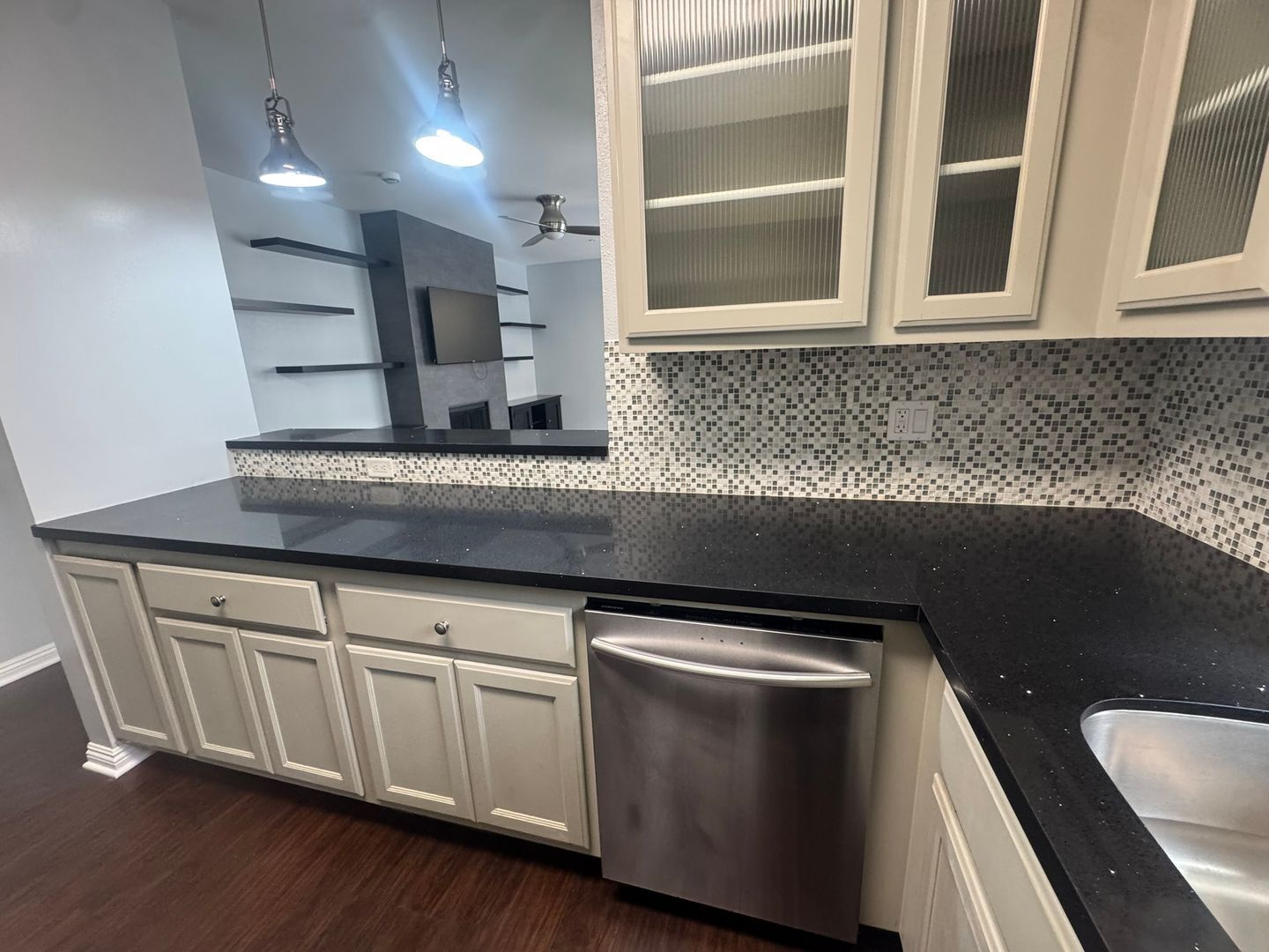 555 Maine Ave Unit 330 - Long Beach - California - 2 bed, 2 bath rental property