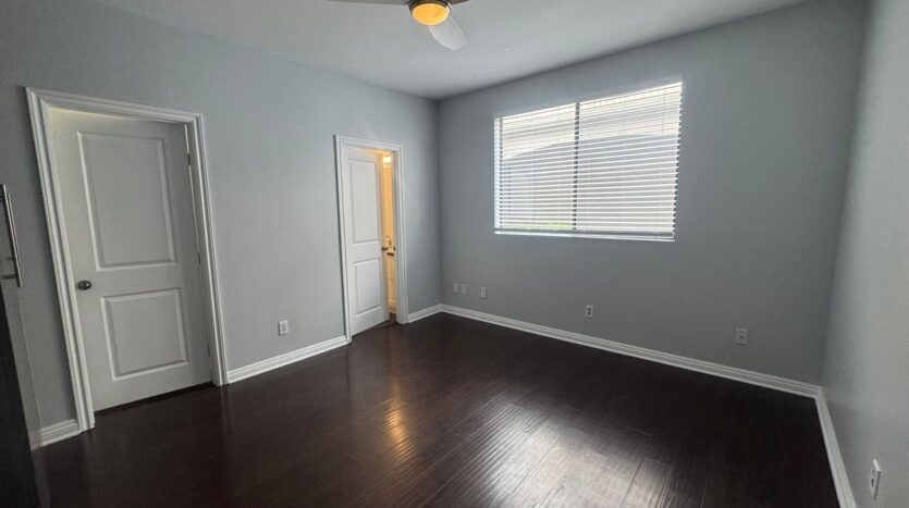 555 Maine Ave Unit 330 - Long Beach - California - 2 bed, 2 bath rental property