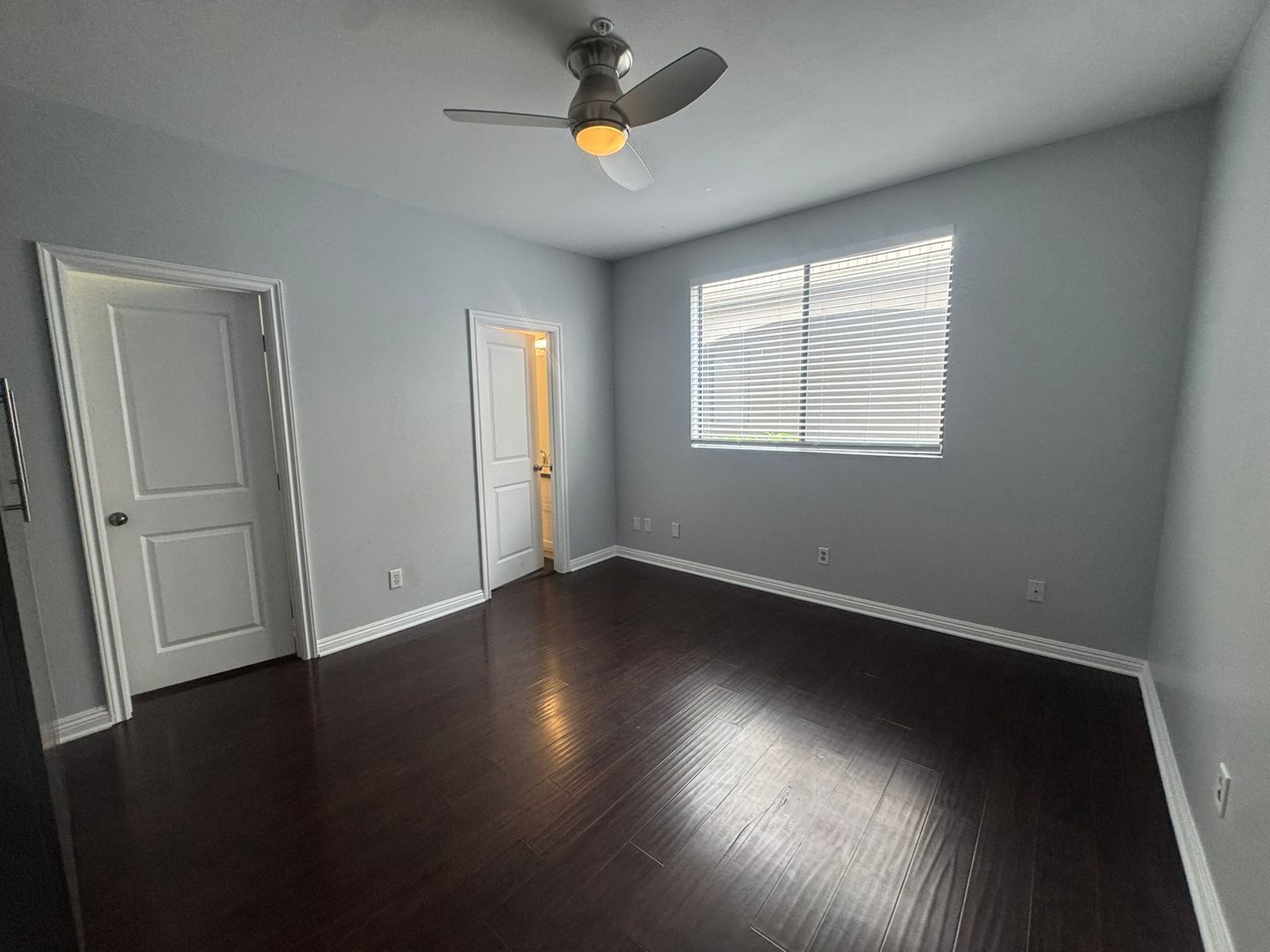 555 Maine Ave Unit 330 - Long Beach - California - 2 bed, 2 bath rental property