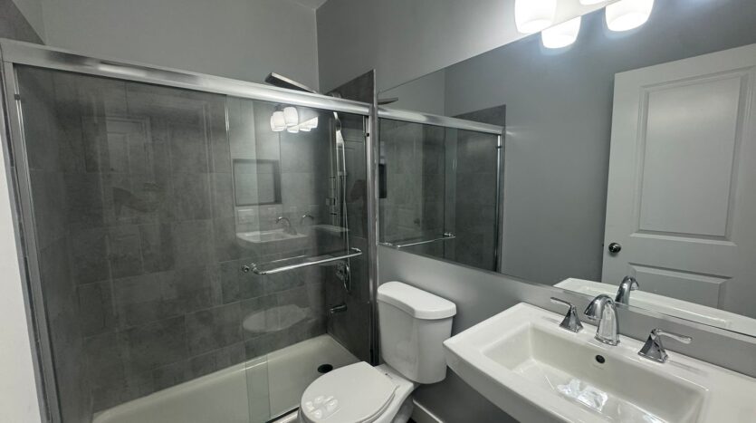 555 Maine Ave Unit 330 - Long Beach - California - 2 bed, 2 bath rental property