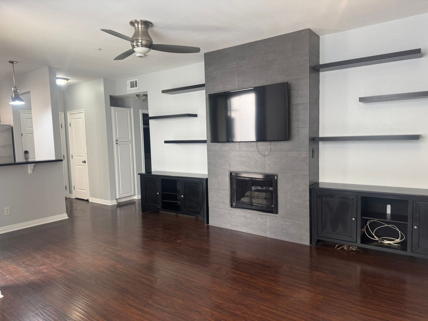 555 Maine Ave Unit 330 - Long Beach - California - 2 bed, 2 bath rental property