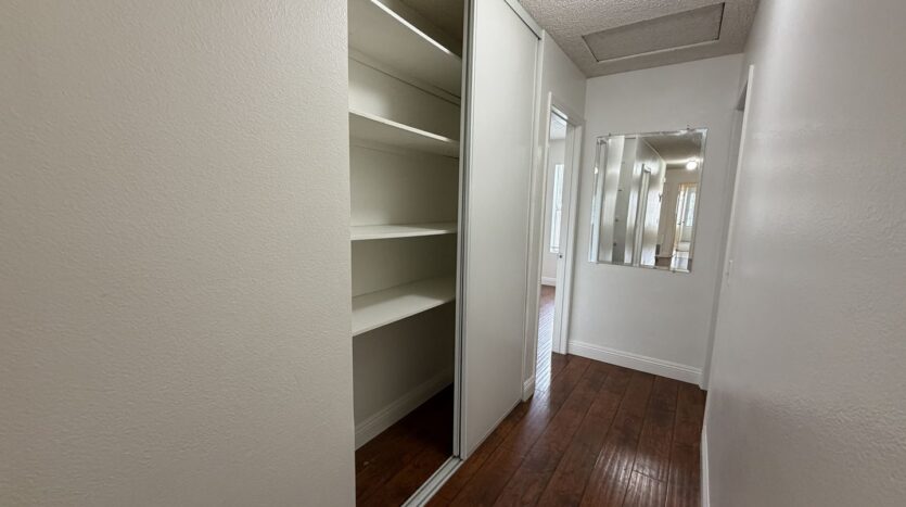 560 S Quince Ave. - Bloomington - California - 5 bed, 2 bath rental property