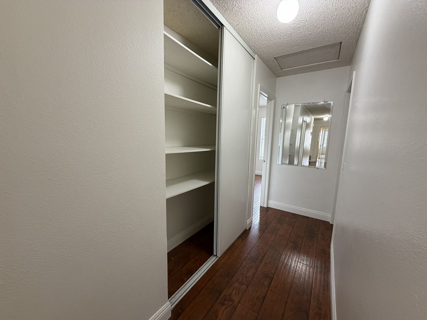560 S Quince Ave. - Bloomington - California - 5 bed, 2 bath rental property