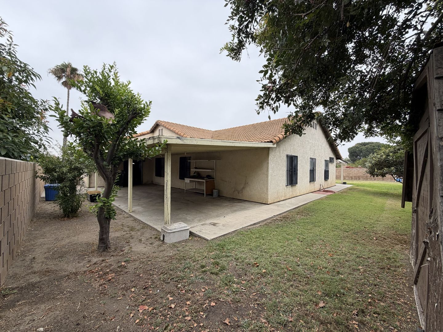 560 S Quince Ave. - Bloomington - California - 5 bed, 2 bath rental property