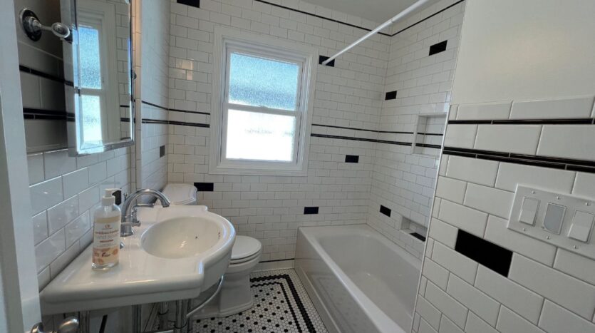 5685 Jordan Ave - El Cerrito - California - 2 bed, 1.5 bath rental property
