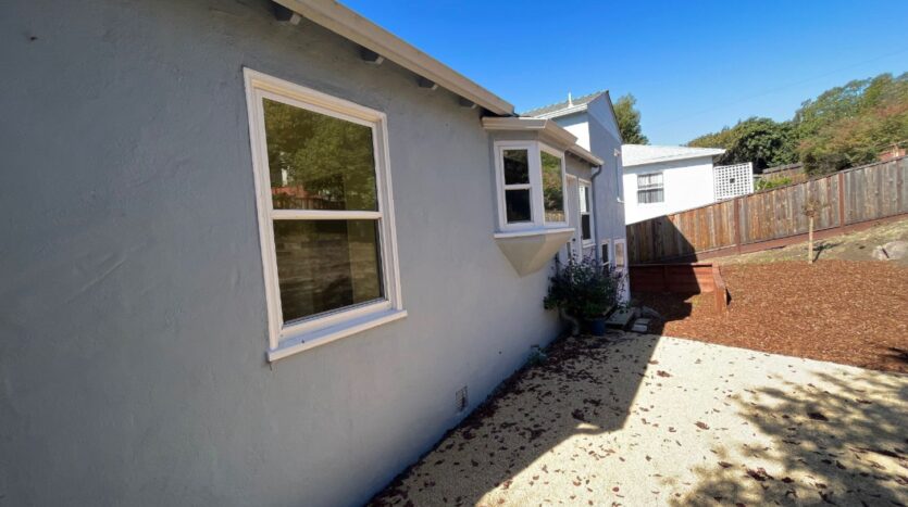5685 Jordan Ave - El Cerrito - California - 2 bed, 1.5 bath rental property