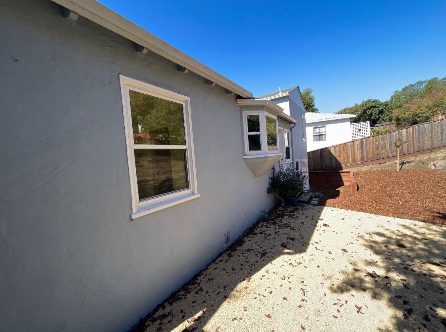 5685 Jordan Ave - El Cerrito - California - 2 bed, 1.5 bath rental property