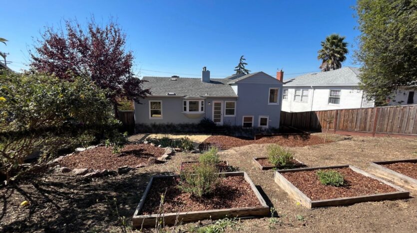 5685 Jordan Ave - El Cerrito - California - 2 bed, 1.5 bath rental property