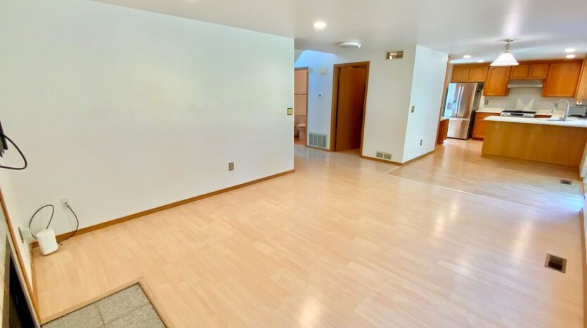 5723 147th St SE - Everett - Washington - 4 bed, 2.5 bath rental property