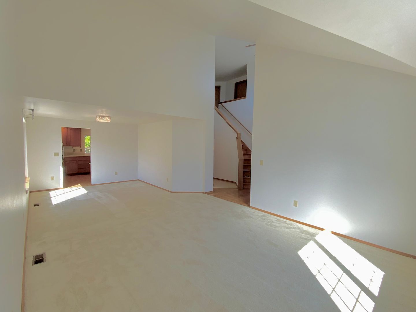 5723 147th St SE - Everett - Washington - 4 bed, 2.5 bath rental property