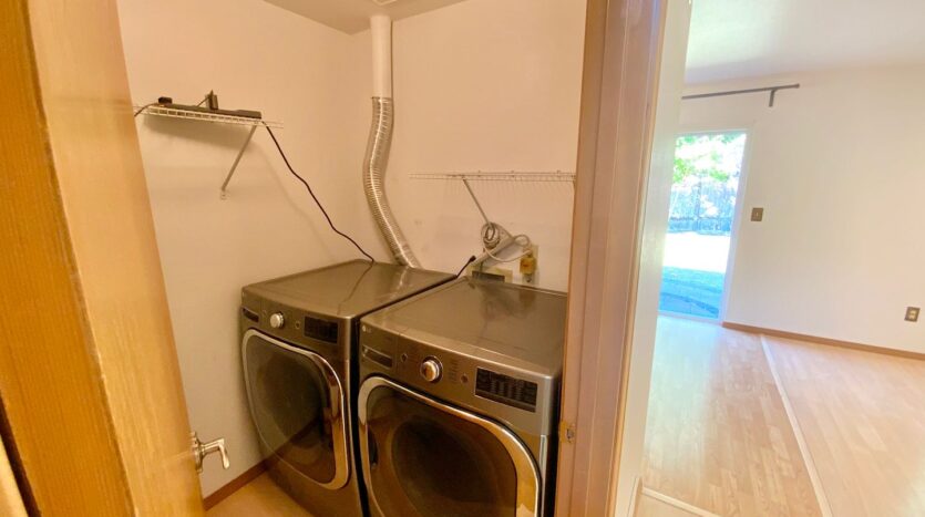 5723 147th St SE - Everett - Washington - 4 bed, 2.5 bath rental property