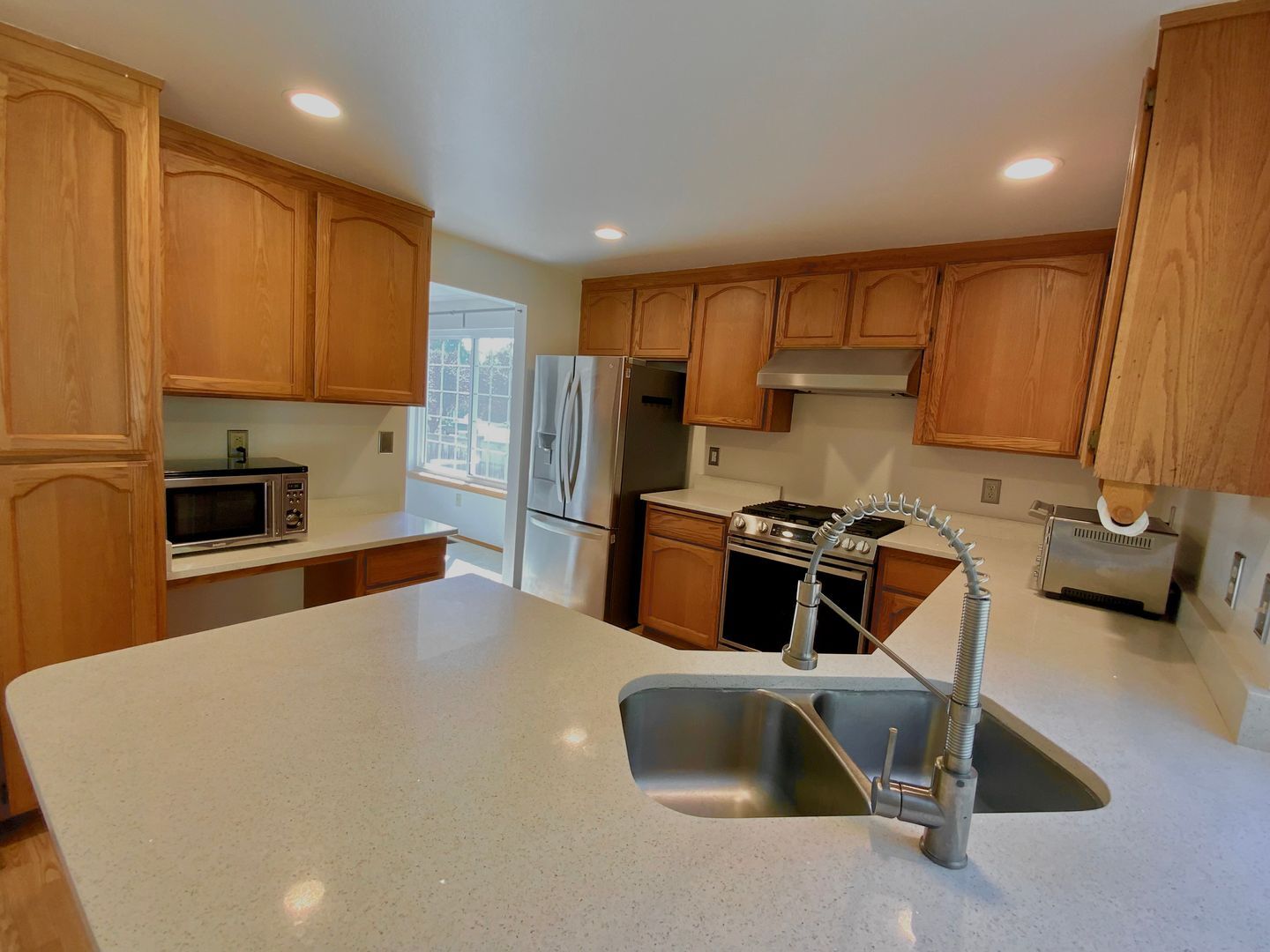5723 147th St SE - Everett - Washington - 4 bed, 2.5 bath rental property