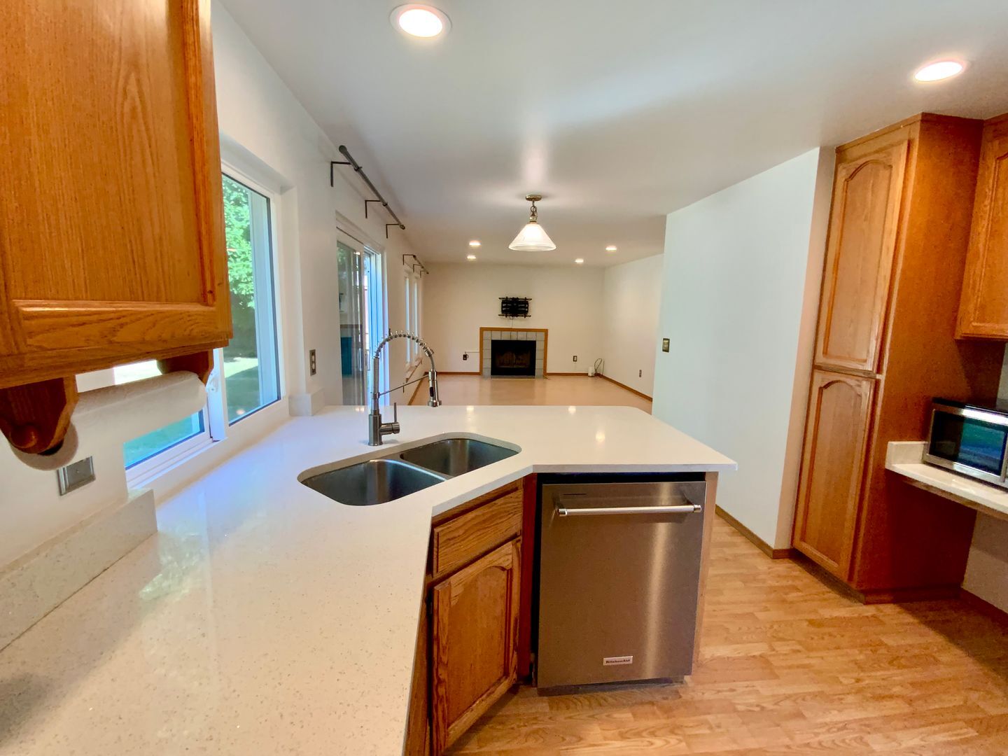 5723 147th St SE - Everett - Washington - 4 bed, 2.5 bath rental property