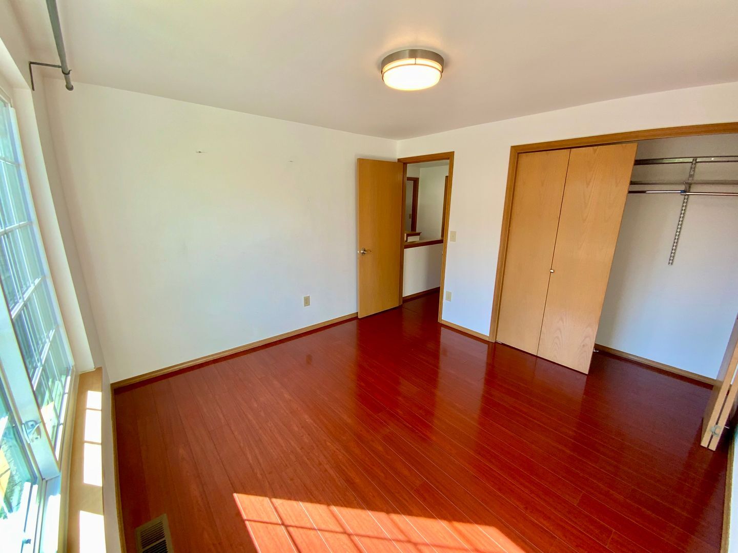 5723 147th St SE - Everett - Washington - 4 bed, 2.5 bath rental property