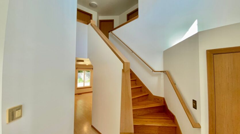 5723 147th St SE - Everett - Washington - 4 bed, 2.5 bath rental property